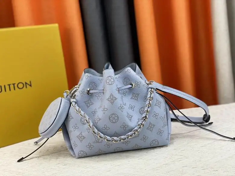 M57068 19X22X14cm YG 2