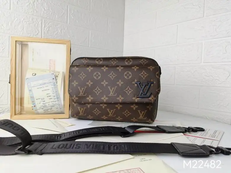 M22482 23.5X18X7cm YG 1