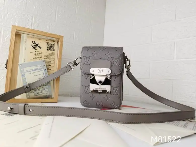 M81522 12X19X7cm YG 4colour