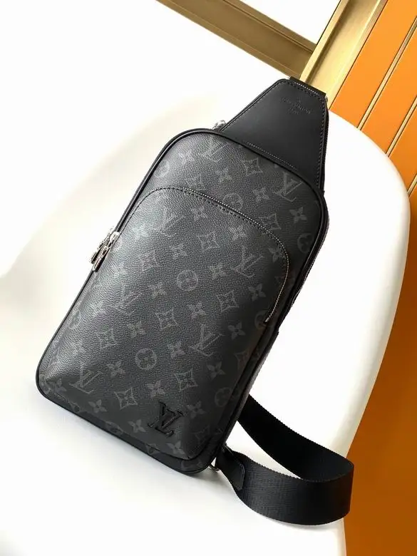 LV Chest pack