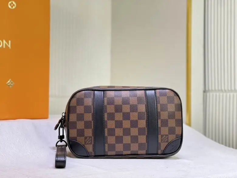 M82076 25X16X6.5cm XM 4