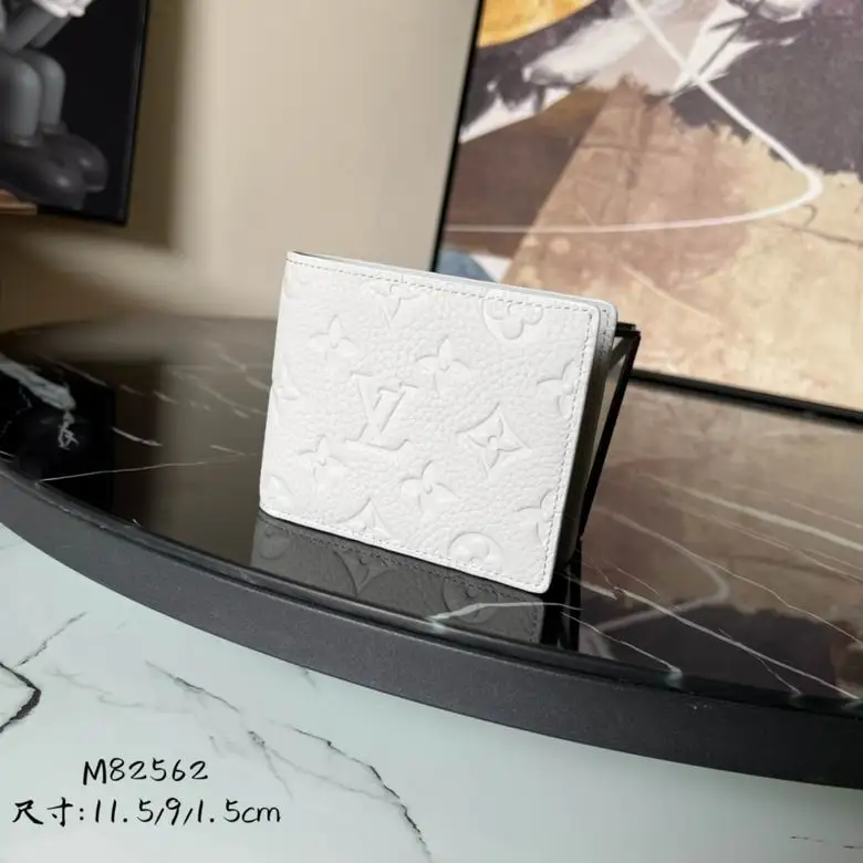 M82562 11.5X9X1.5cm YG