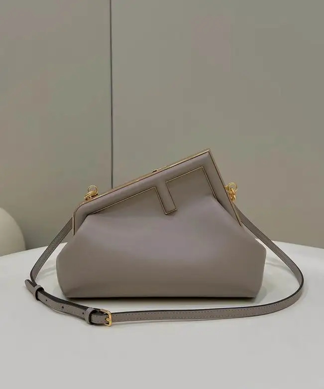 129m 26X9.5X18cm H 1