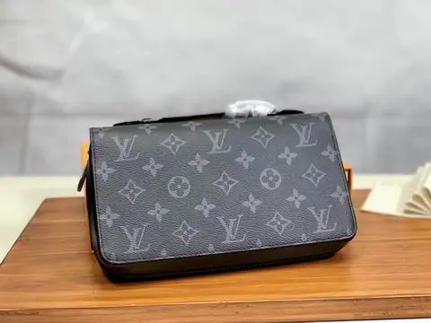 Zippy M61698 22x12x5