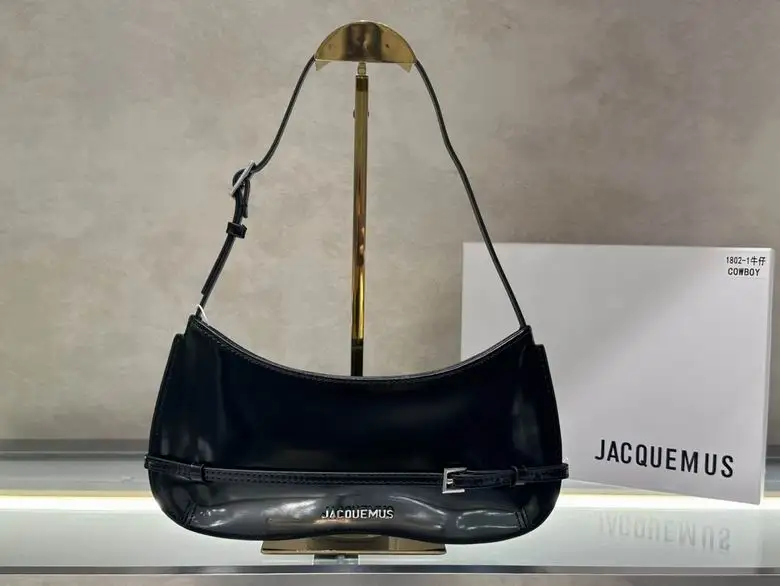 2025 Marc Jacobs le chiquito