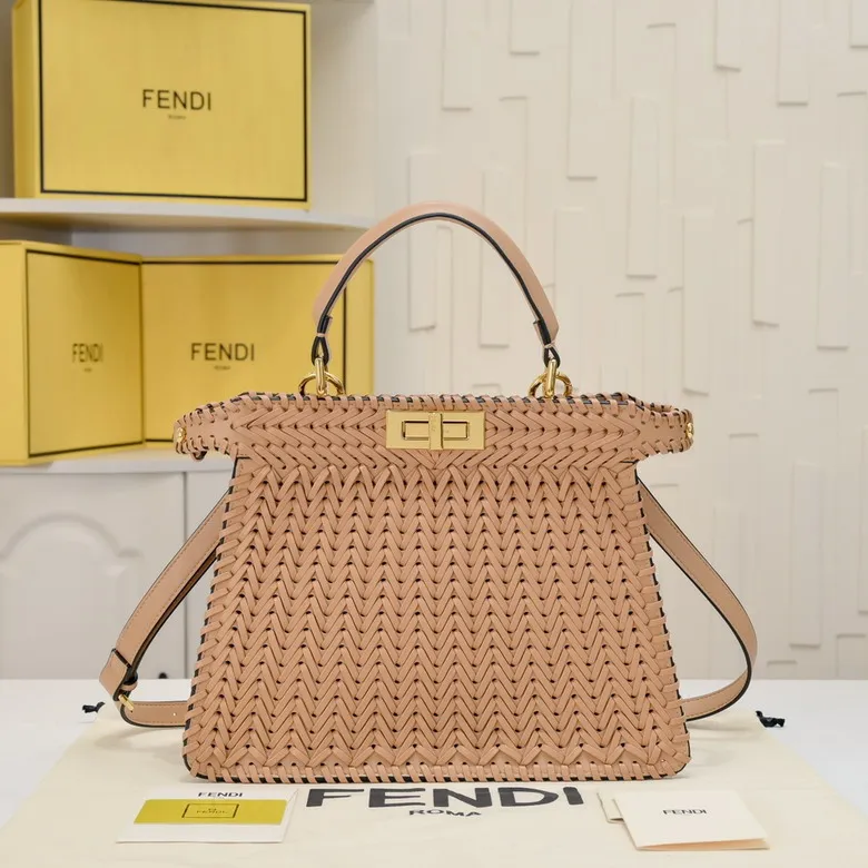 Fendi 3317 33cm ww4