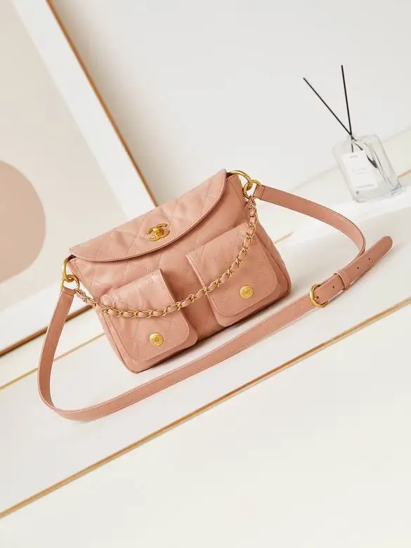 AS4743 19X24.5X5.5cm BL