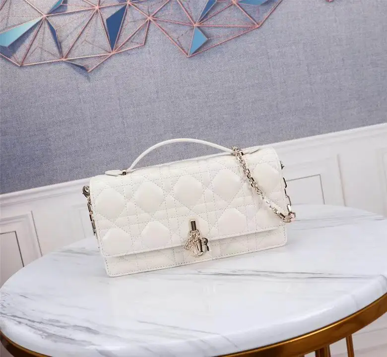 9268 21X11.5X4.5cm YG 3