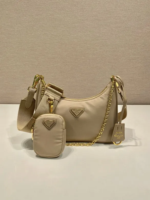 Prada 1BH204 22x12x6cm AP1