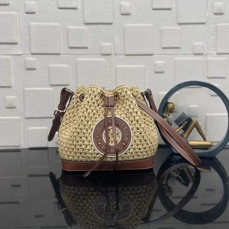 M24722 22X24X15cm YG