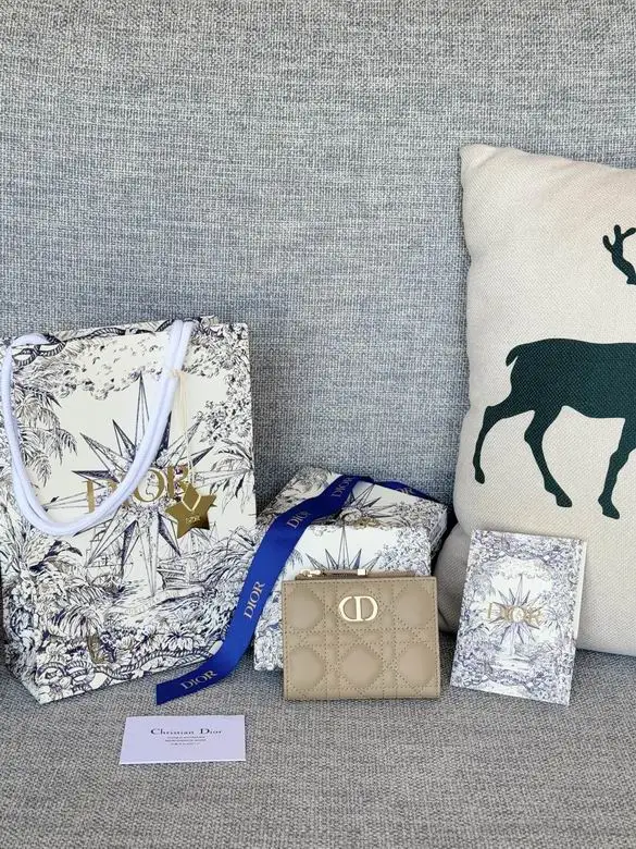 S5173 11.5X9X2cm YG 7