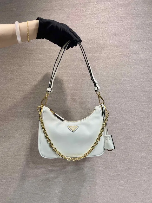 Prada Hobo 1BC204 23x17x6.5cm AP1