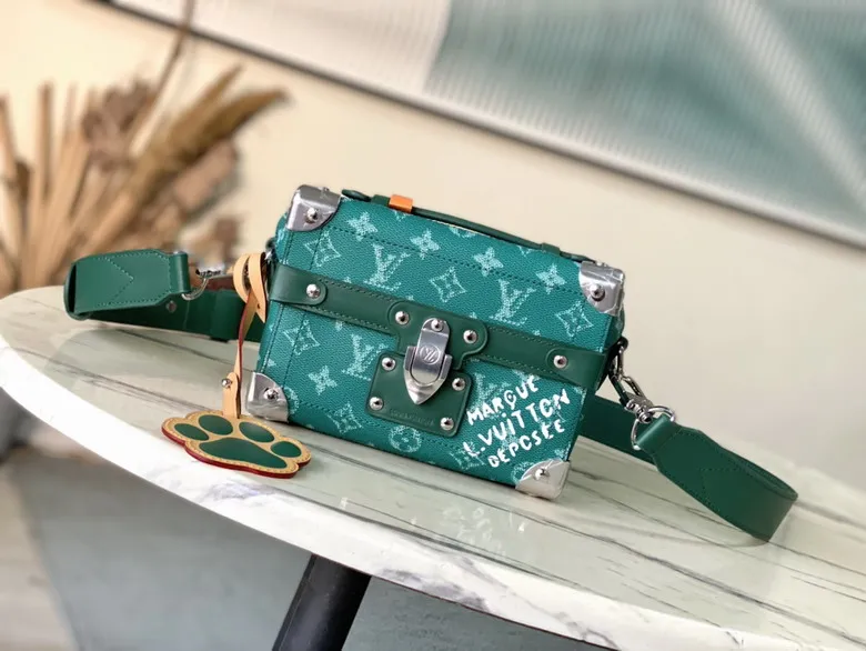 Trunk M12686 19x15x7cm gf