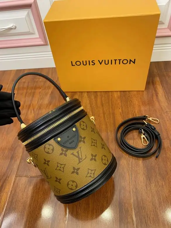 M43986 15X17X15cm YG