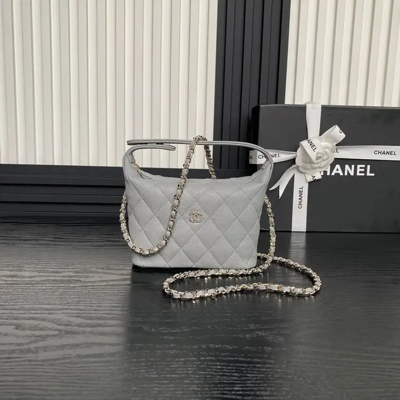 AP4386 21.5X19X6cm BL 5