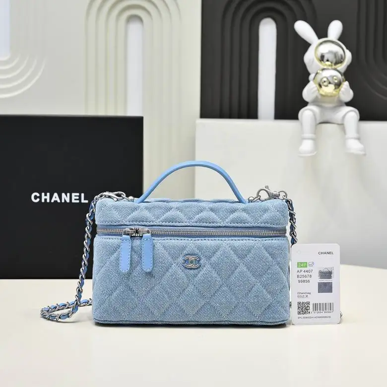 AP4407 17X19.5X5cm BL