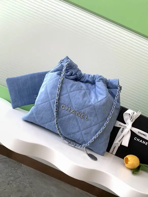 AS3261 39X42X8cm BL 2