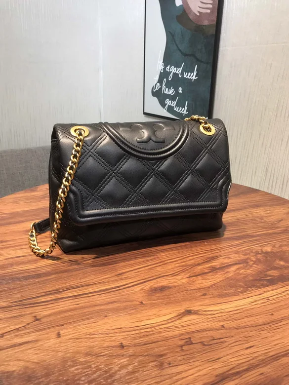 737 18X28X9.5cm XMh 1