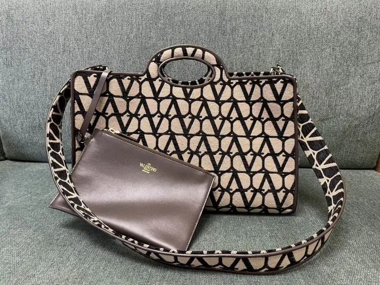 2023 40X25X17cm SFh 2colour