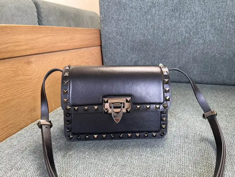 0625 small 18.5X12X8cm big 23X13X9cm SFh 3colour