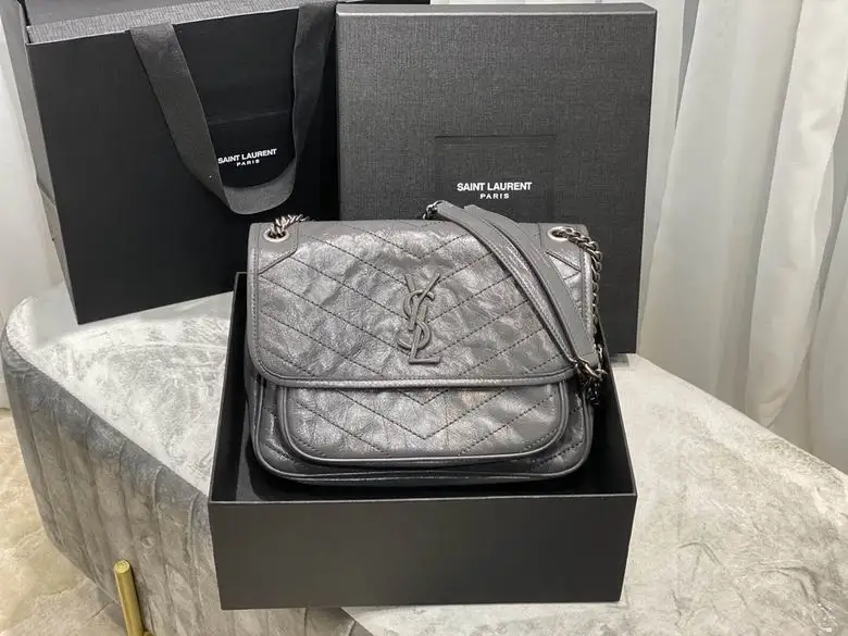 498894 28X20.5X8.5cm YG 7