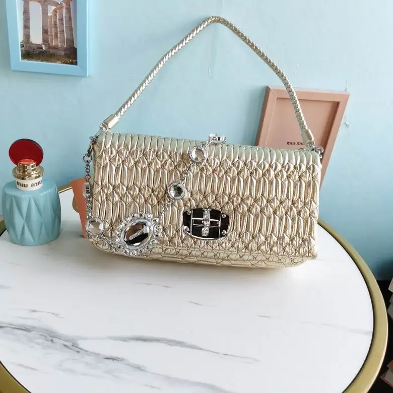 5BD233 28x3x14cm RF 6