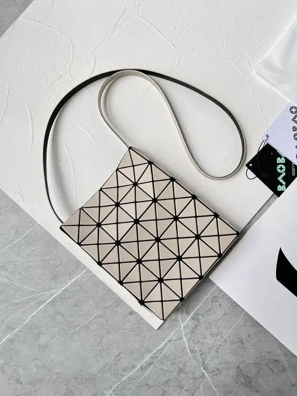 19.5X16X4cm 032105 YT 6colour