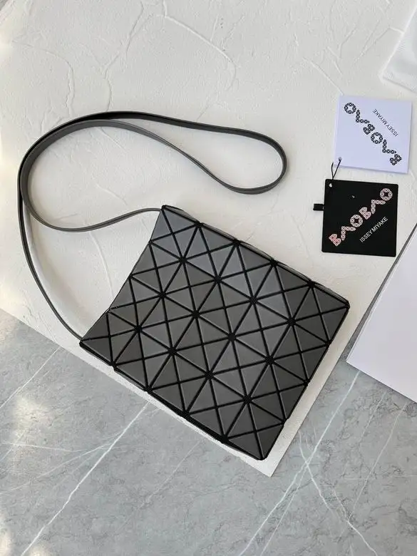 19.5X16X4cm 032105 YT 5