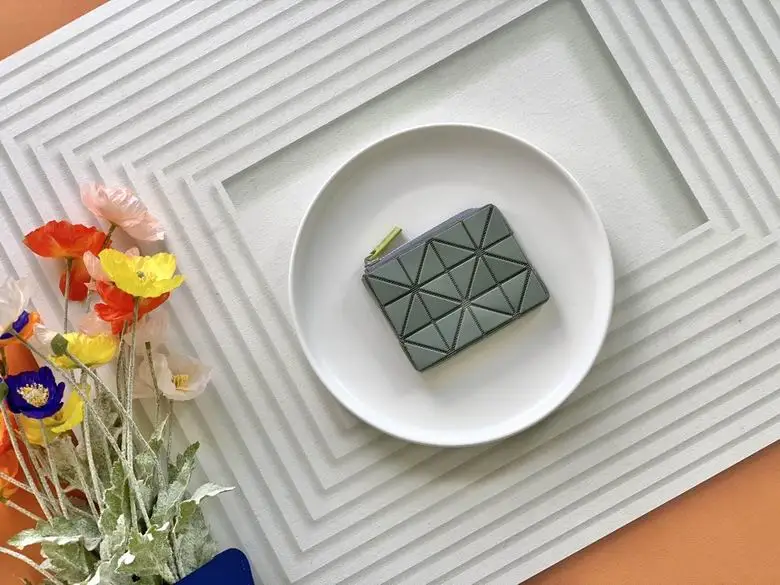 11.5X8.5cm 062505 YG 4