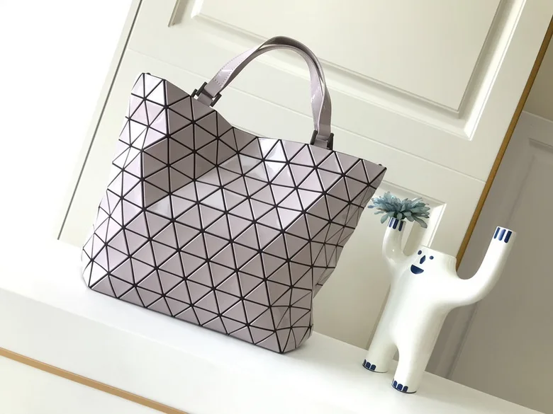 BB93-AG301 42X29X13cm YT 1