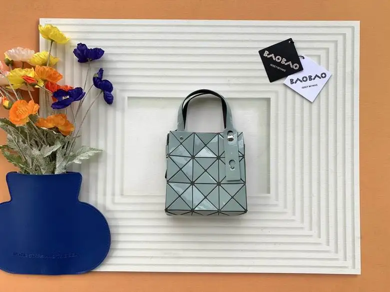 17.5X17.5X5.5cm 101803 YT 8