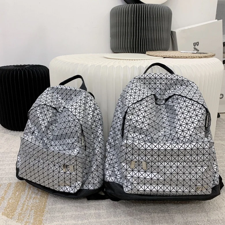 BB77 big42X33X15cm small 36X28X12cm YT