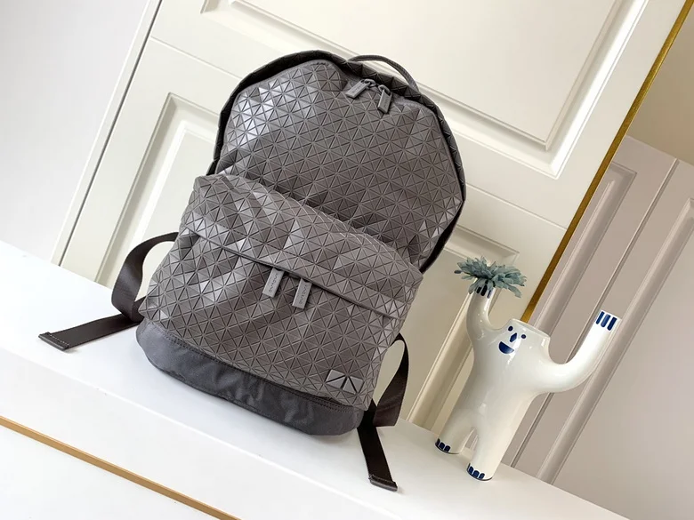 BB77 42X33X15cm YT 2