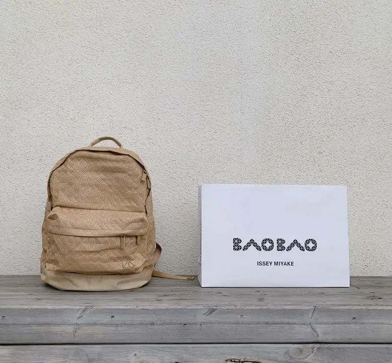 BB77 42X33X15cm YT 5