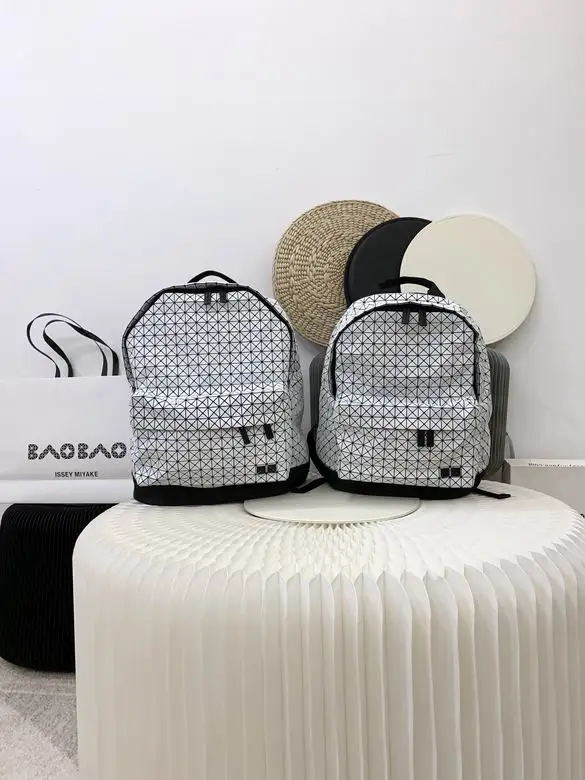 BB77 42X33X15cm YT 8