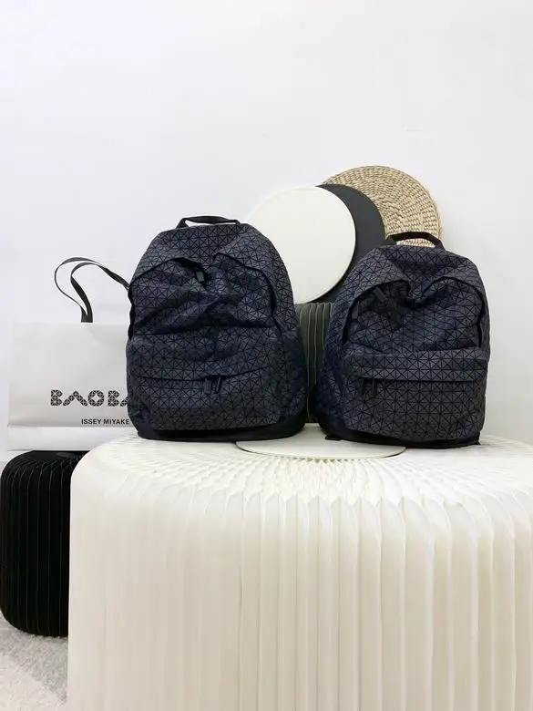 BB77 42X33X15cm YT 11