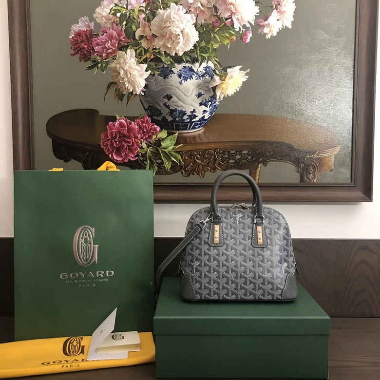 Vendome 23X18X10cm 072601 GY-6