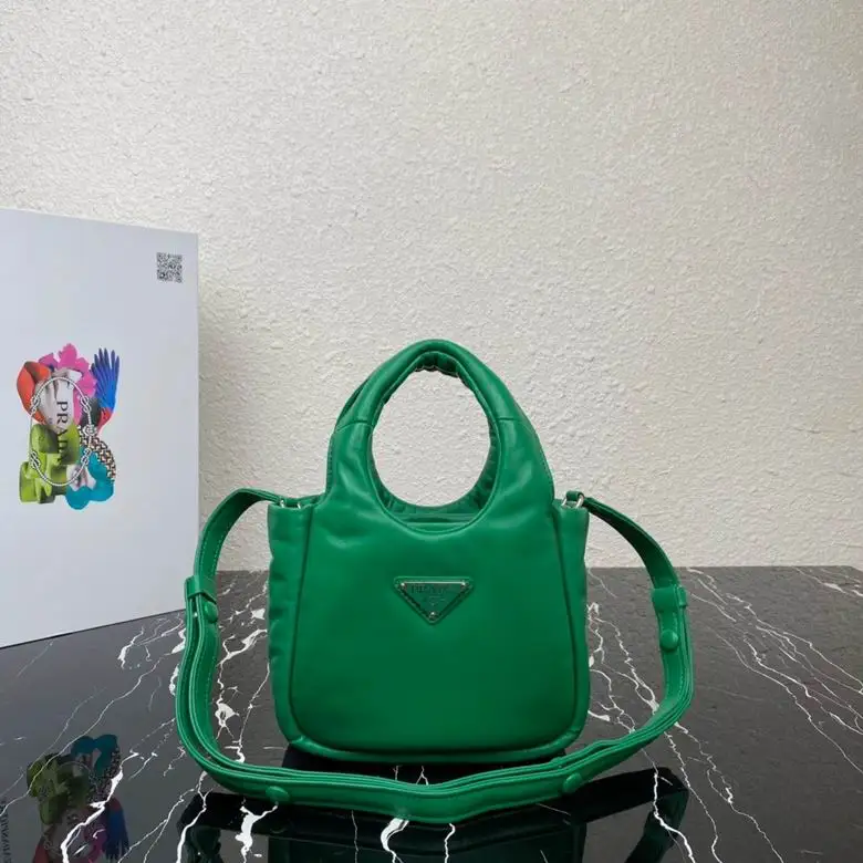 1BA359 18X15.5X10cm YG 4