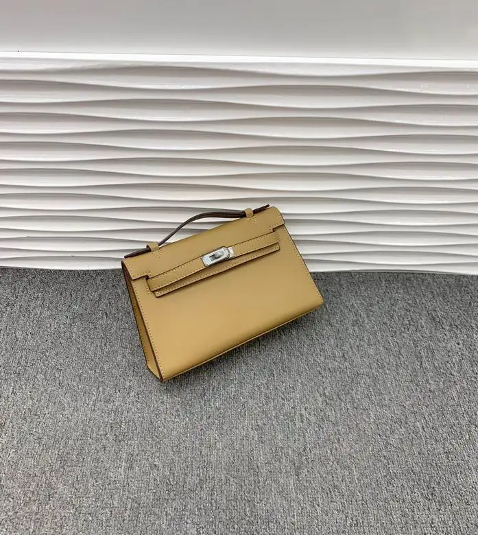 kelly 22cm 040305 YG 9