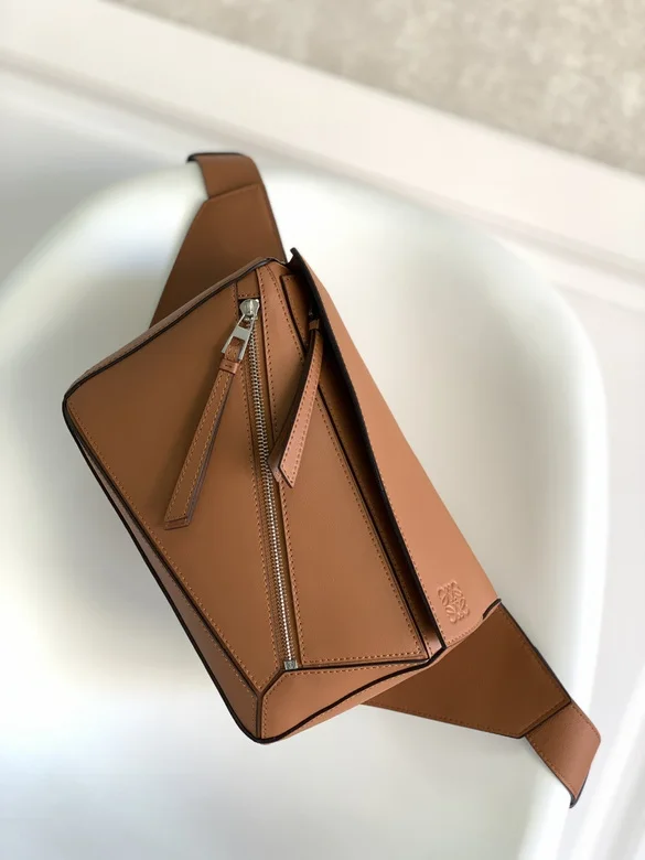 062589 24X16X10.5cm WP  2colour