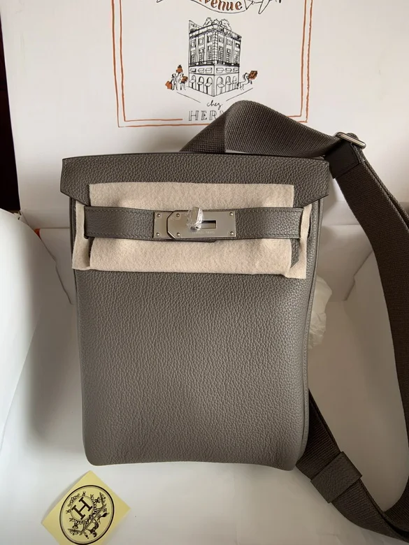 Hermes HAC A DOS 080503 AM-3