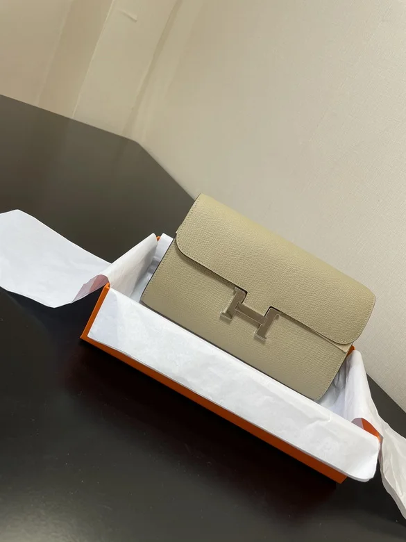 Constance E709 20.5X13X2cm AM 9