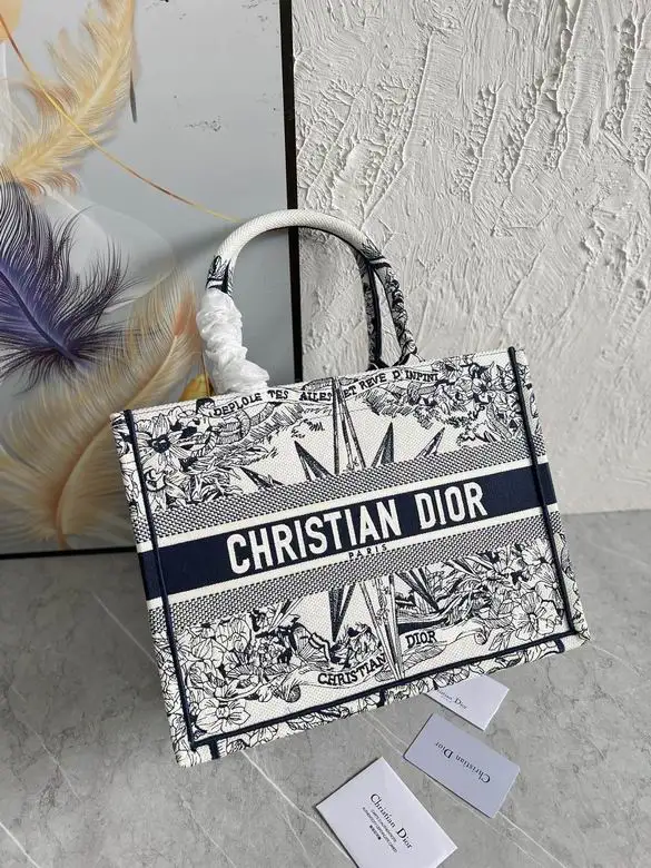 MM1296 36.5X28X17.5cm YT 2