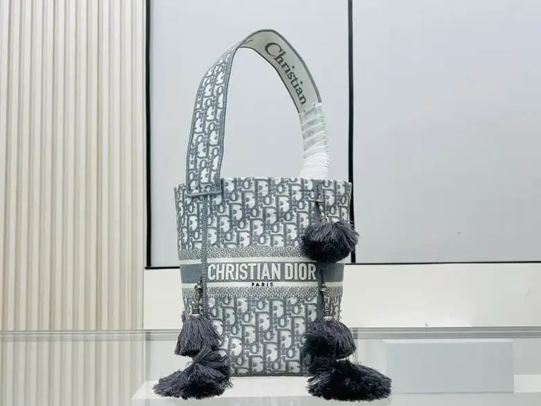 8845 16X25X16cm DN 3